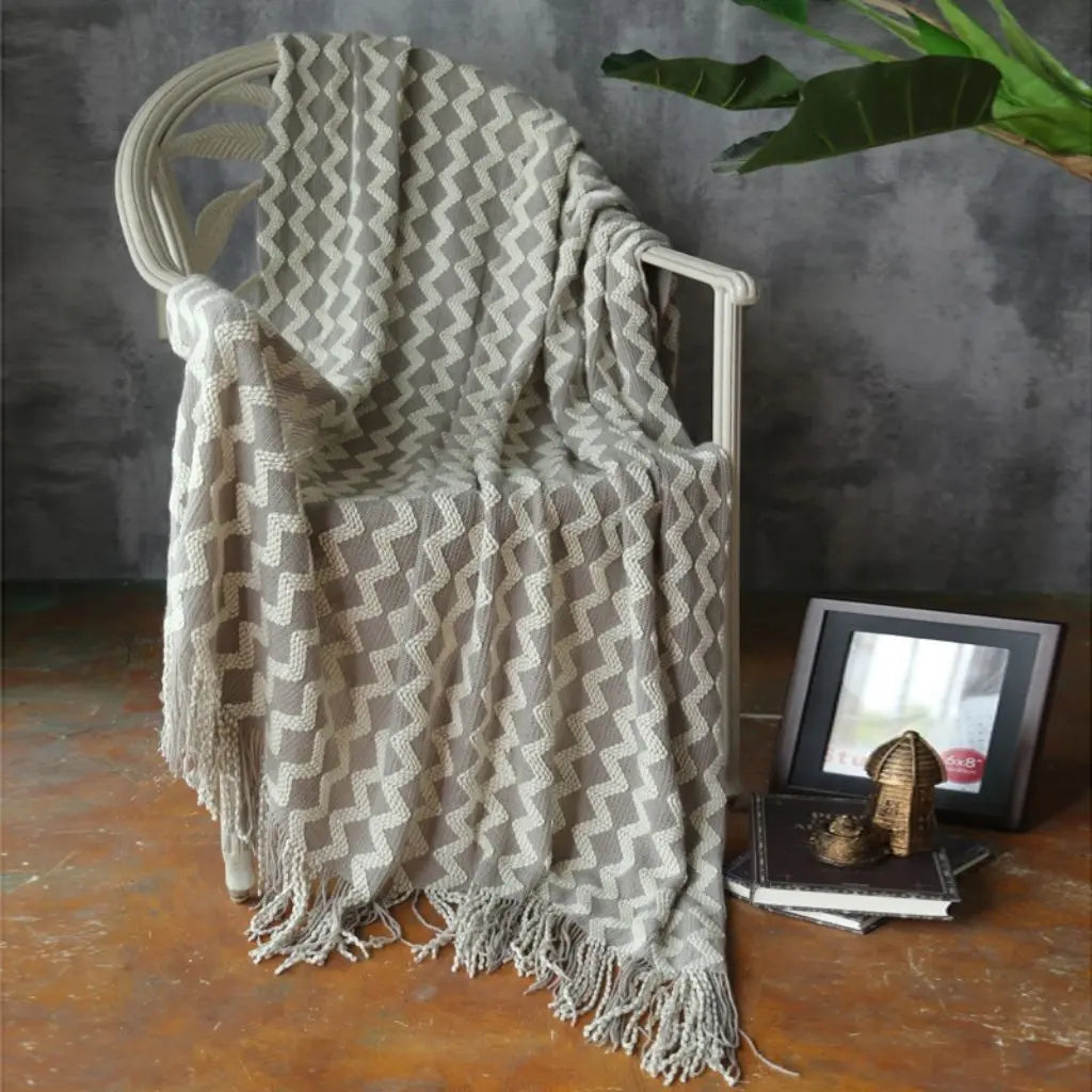 Manta Clara Geométrico de Chenille em Tricô