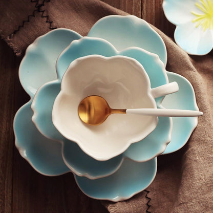 Conjunto de Xícaras de Porcelana Floral