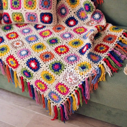 Manta Boho Tecida à Mão com Franjas – Estampa Floresta